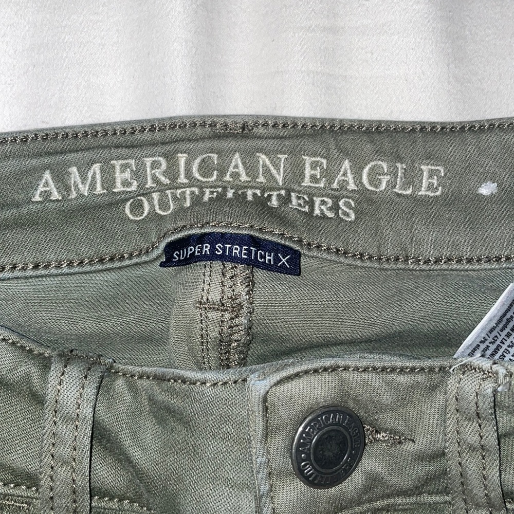 Amy green American eagle jeans!
